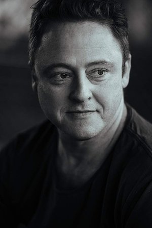 Cover image for Simon Maiden