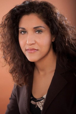 Cover image for Suzanne Coy