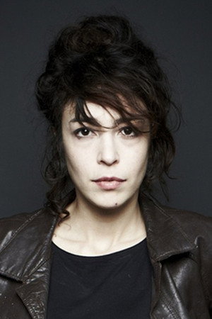 Cover image for Adrienne Pauly