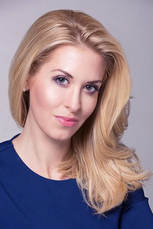 Cover image for Courtney Lauren Penn