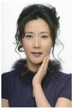 Cover image for 何賽飛