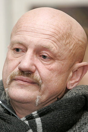 Cover image for Альгимантас Мацейна