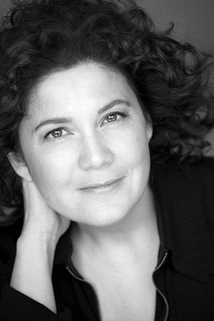 Cover image for Marcela Pizarro