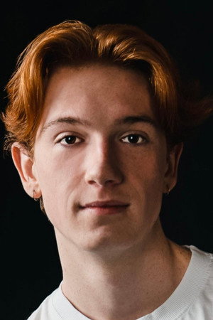 Cover image for Ethan Saunders
