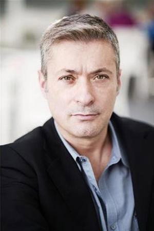 Cover image for Fabrizio Apolloni