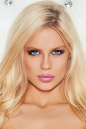 Cover image for Amber Sienna