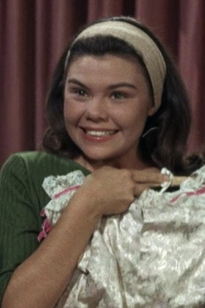 Cover image for Cynthia Hull
