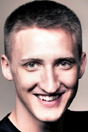 Cover image for Павел Устинов
