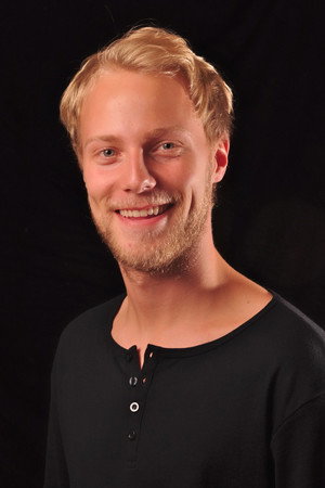 Cover image for Henrik Bjelland