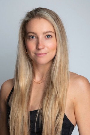Cover image for Josslyn Farrow