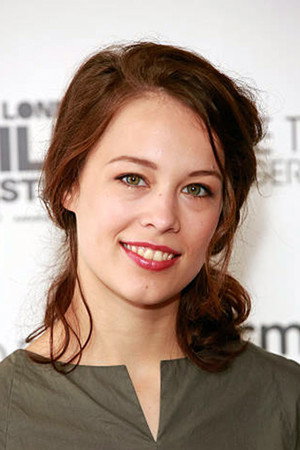 Cover image for Paula Beer