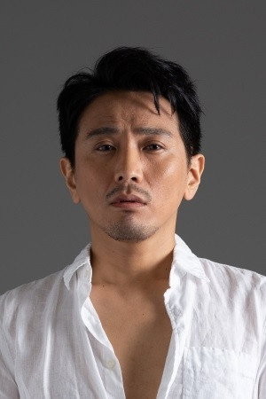 Cover image for 米村亮太朗