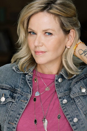 Cover image for Kay Hanley