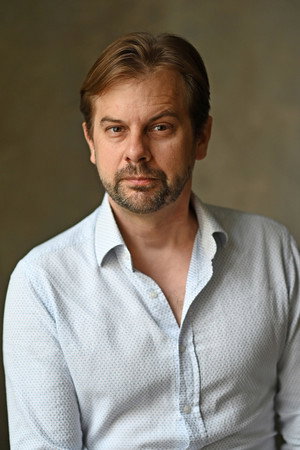 Cover image for Nicolas Hackenberg