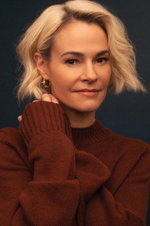 Cover image for Leisha Hailey