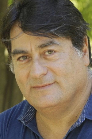 Cover image for Juan Vera