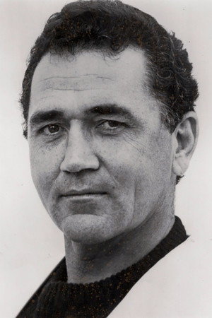 Cover image for Macka Foley