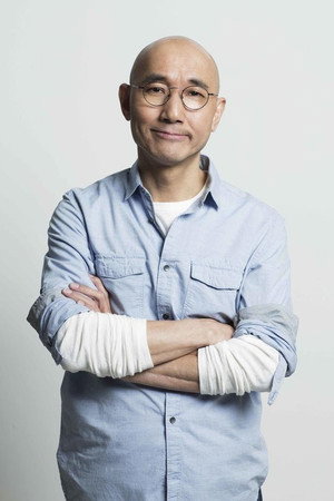 Cover image for Lowell Lo Koon-Ting