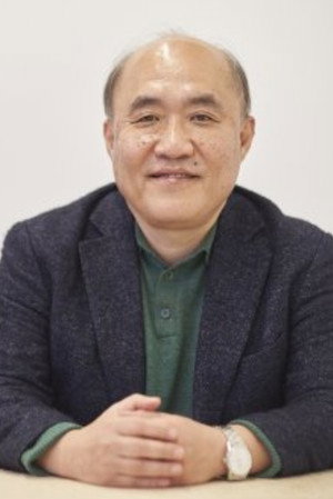 Cover image for 조성우
