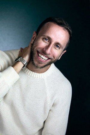 Cover image for Adrian Gas
