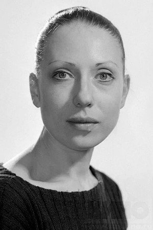 Cover image for Инна Чурикова