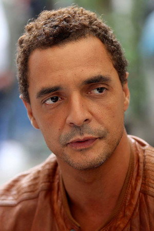 Cover image for Pedro Hossi