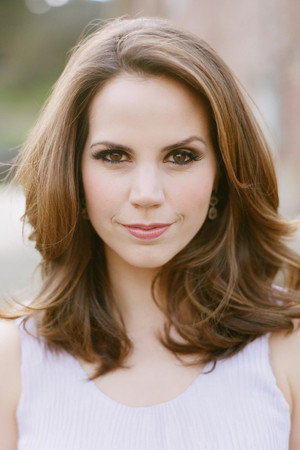 Cover image for Elizabeth Cook