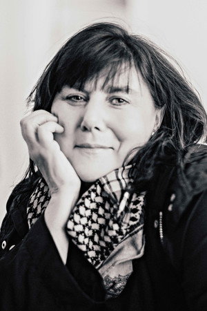 Cover image for Cat Villiers