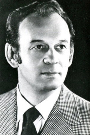 Cover image for Валентин Макаров