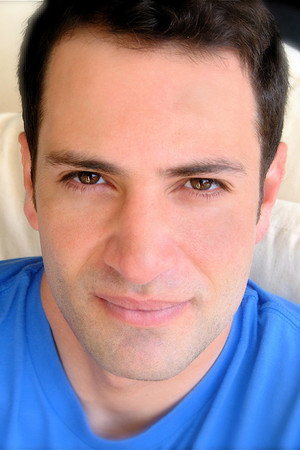 Cover image for Ari Davis