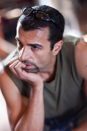 Cover image for Robert Rabiah