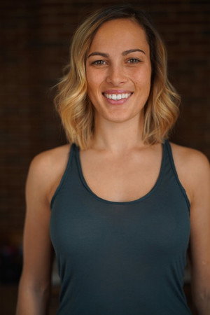 Cover image for Kelli Victoria Scarangello