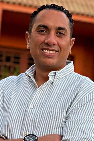 Cover image for Mahmoud Selim