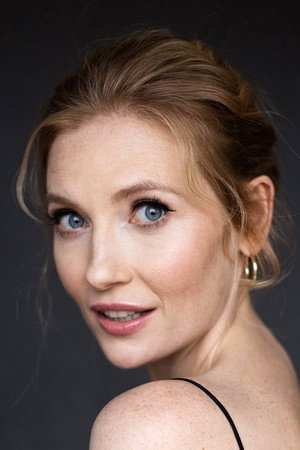 Cover image for Paulina Chapko