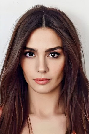 Cover image for Ruveyda Öksüz
