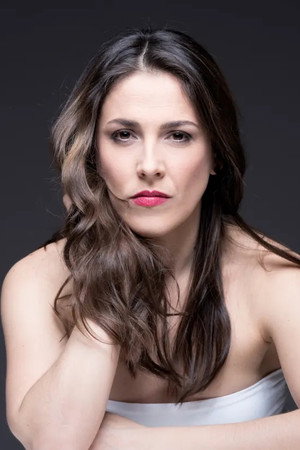Cover image for Erika Tankó