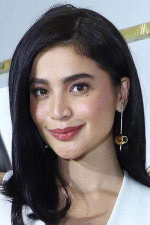 Cover image for Anne Curtis