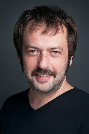 Cover image for Окан Ялабык