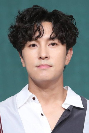 Cover image for 김동완