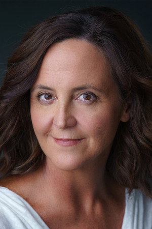 Cover image for Therese Mavros