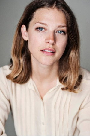 Cover image for Emma Louise Saunders