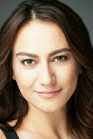Cover image for İncinur Daşdemir