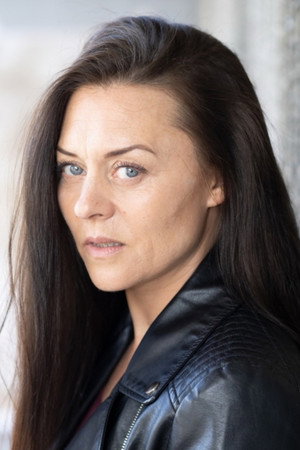 Cover image for Leigh Barwell