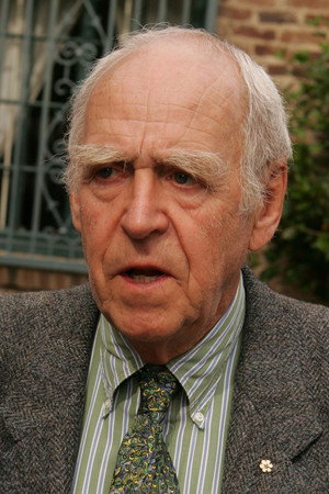 Cover image for Paul Almond