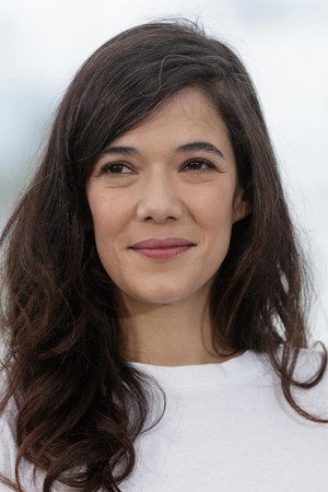 Cover image for Mélanie Doutey