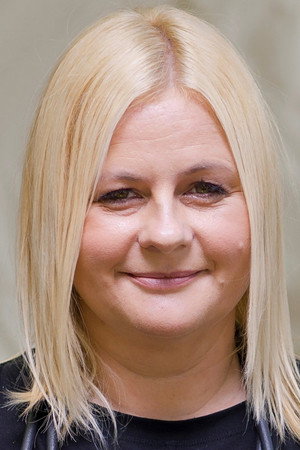 Cover image for Veronika Franz