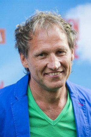 Cover image for Steven de Jong