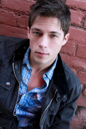 Cover image for Shawn Roe