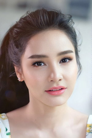 Cover image for ภักษร ไชยมงคล