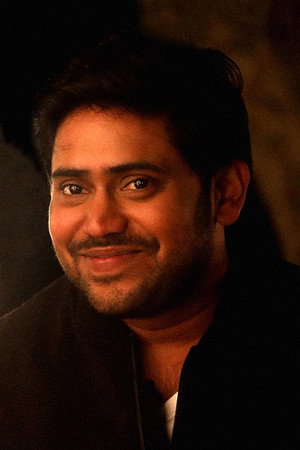 Cover image for Naveen Neni